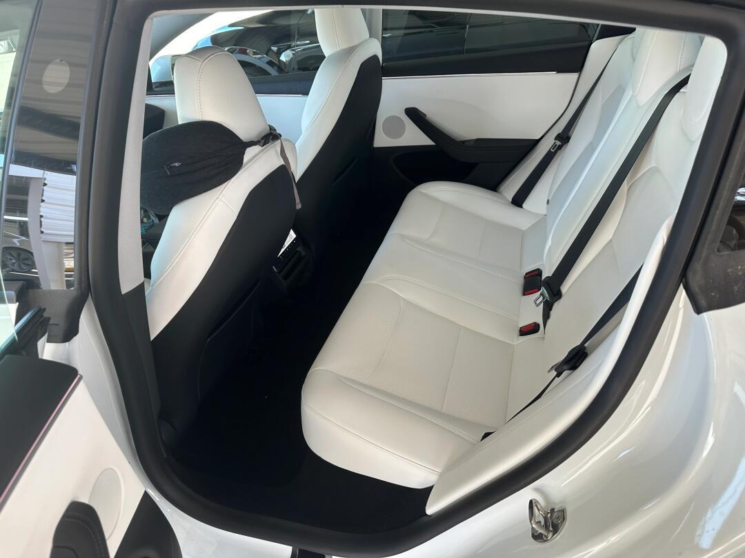 德州第一批白色内饰焕新model3提车