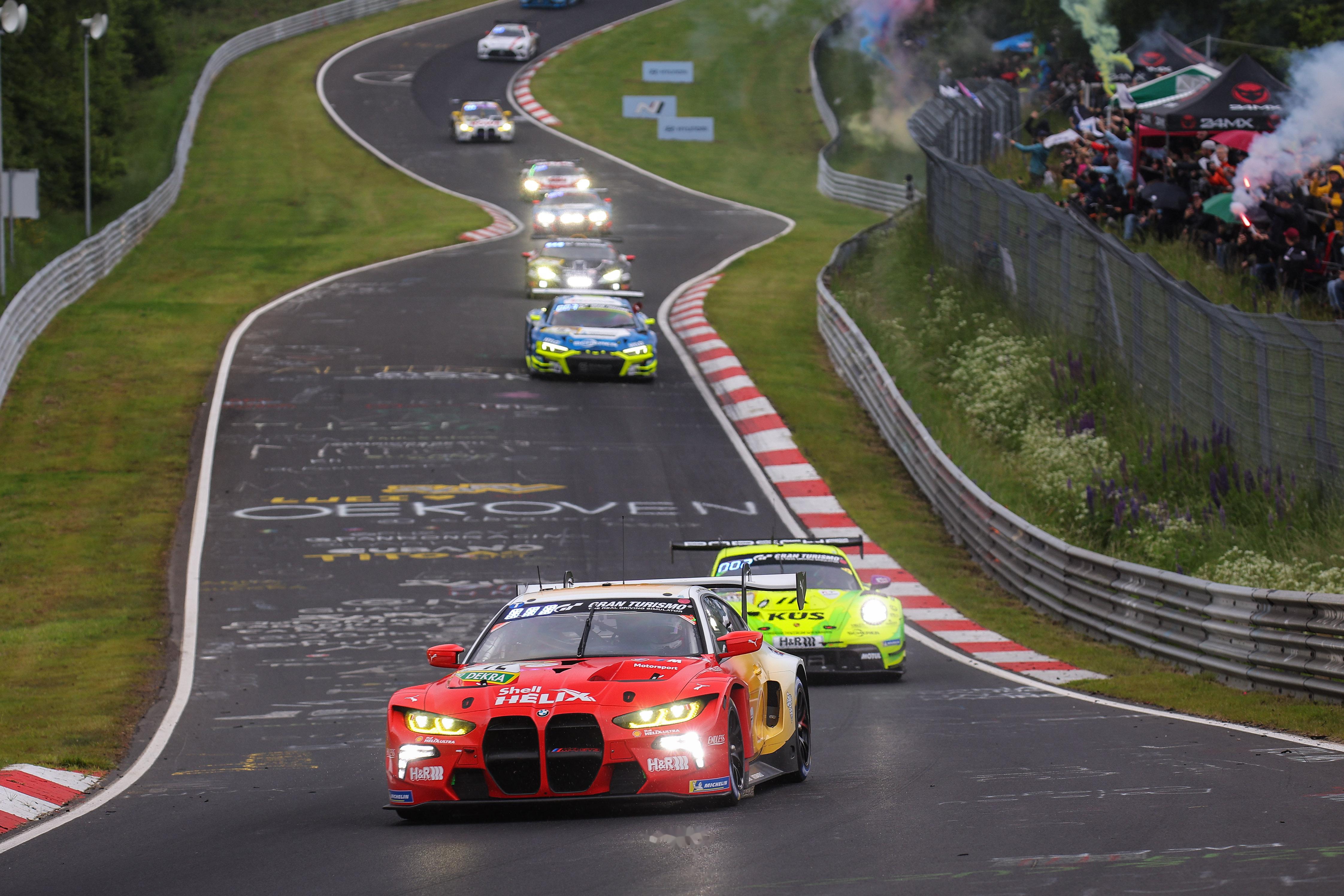 素有"绿色地狱"之称的纽博格林赛道24小时耐力赛刚刚落下帷幕