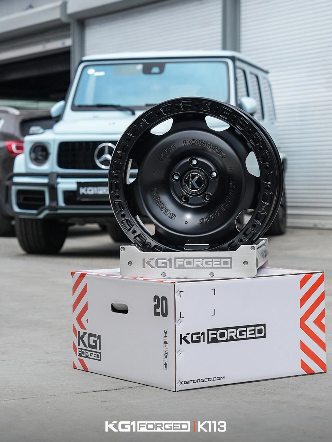 奔驰g63升级20寸防脱圈,准备去玩沙子