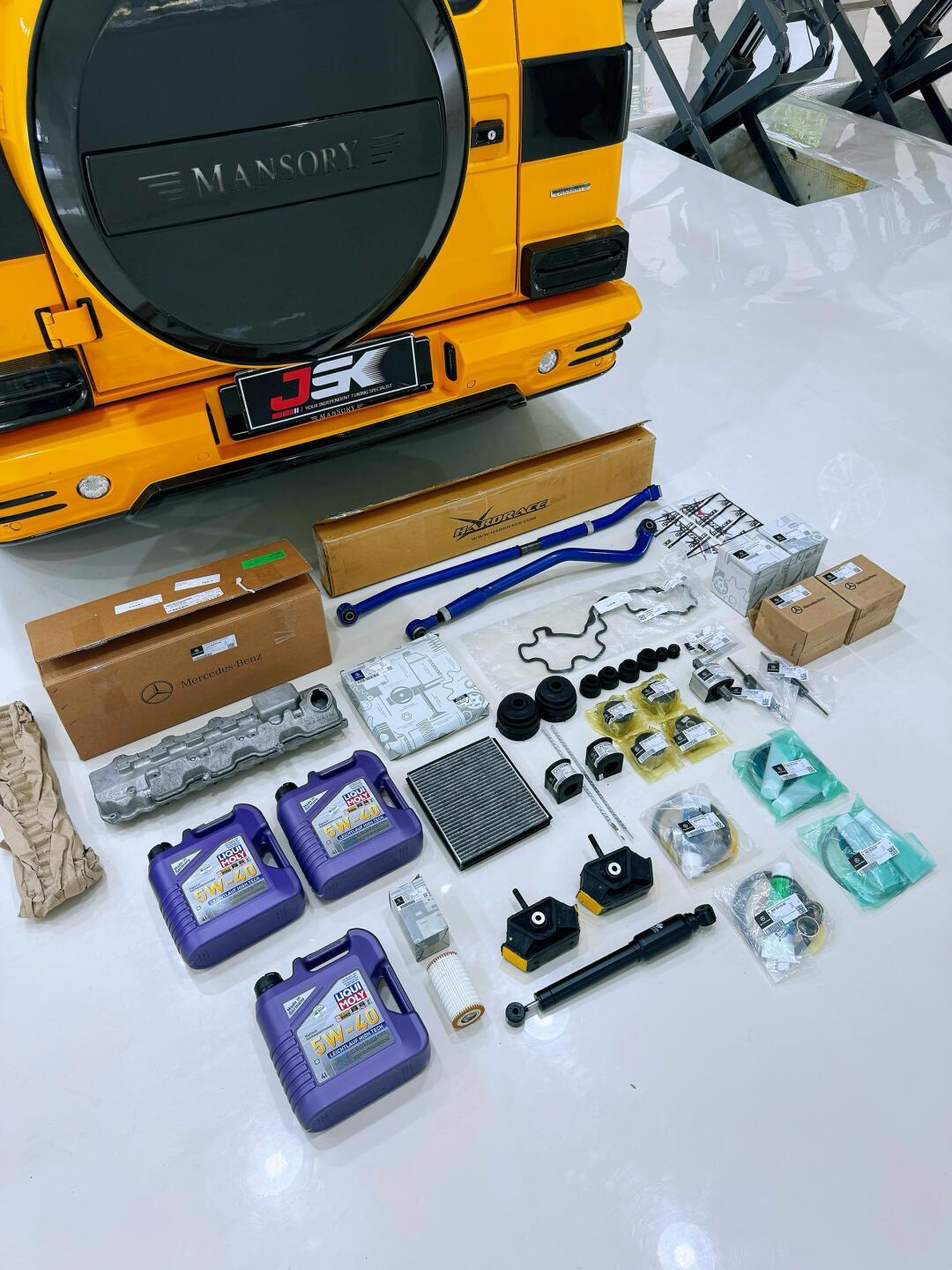 奔驰g55 amg mansory进行底盘大整理底盘大翻新工程,前轮转向大铁球内