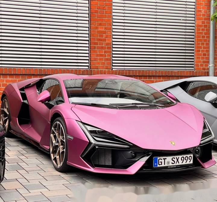lamborghini revuelto color : viola se 30