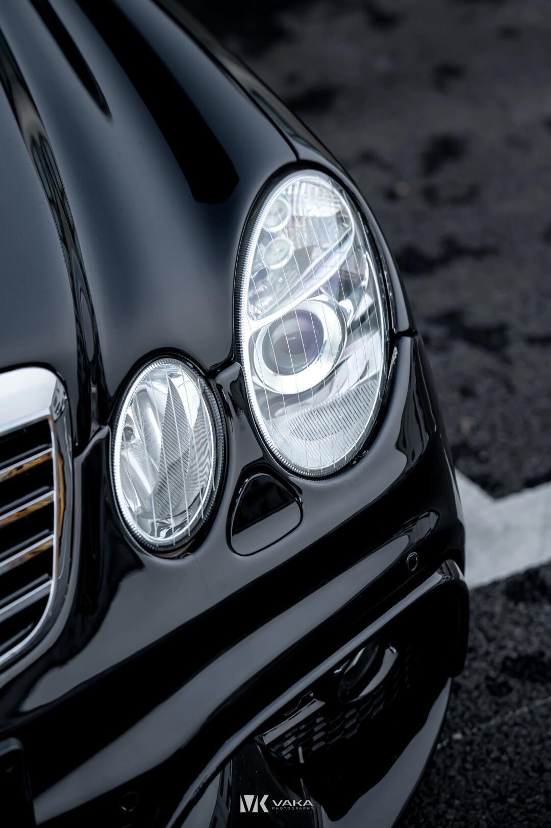 e55 amg|被这辆四眼老奔驰狠狠迷住了!