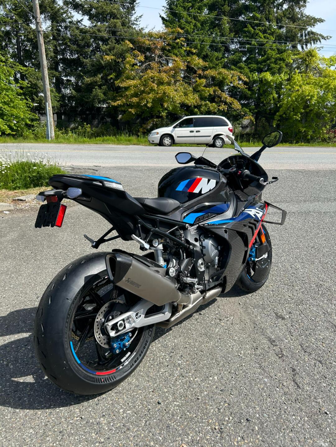 bmw m1000rr 雷霆版来了_风行雷霆社区_易车社区