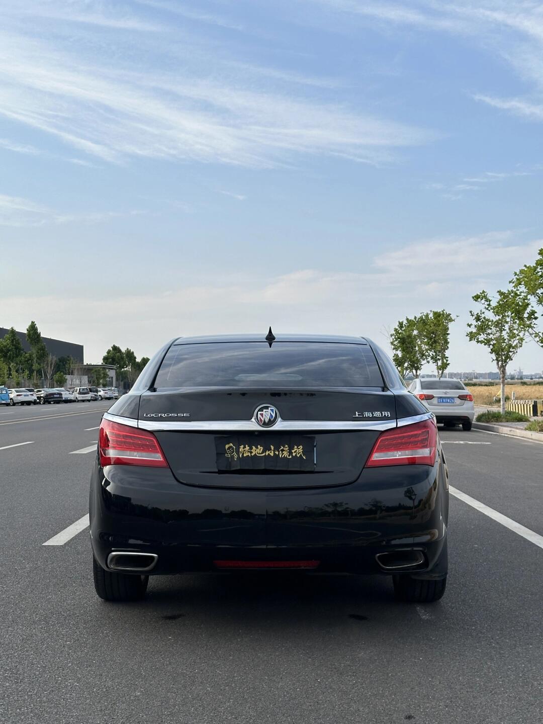 别克君越 14年2.4豪华