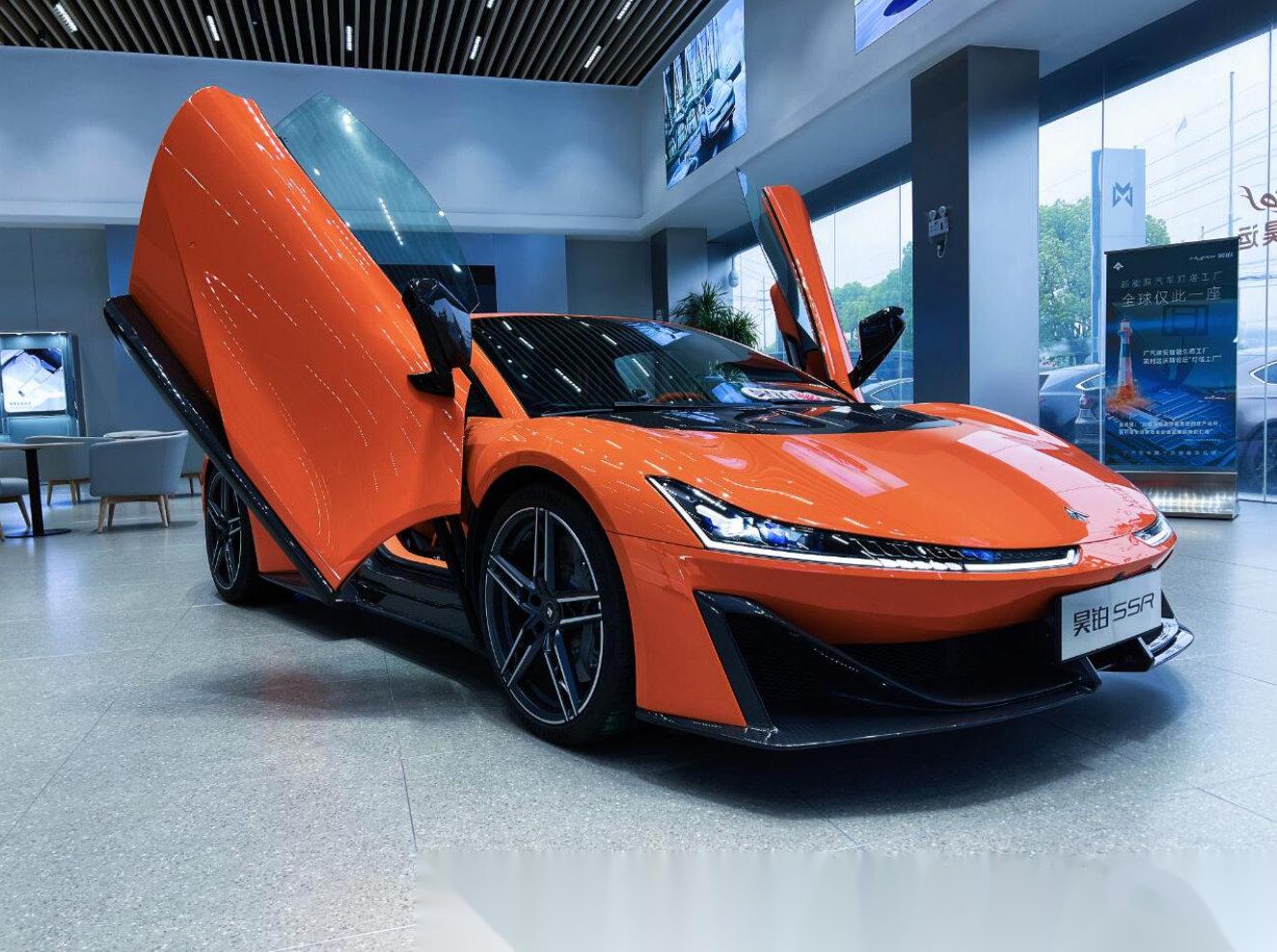 昊铂ssr- 第一部国产可量产豪华纯电超跑 双驱自感应蝶翼门