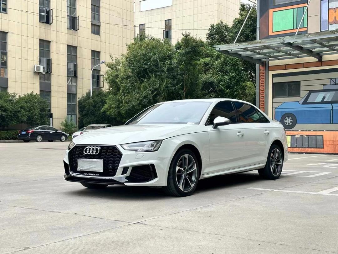 奥迪a4l,探索蓝贴雪山白,quattro燃速套件,银耳,alcant