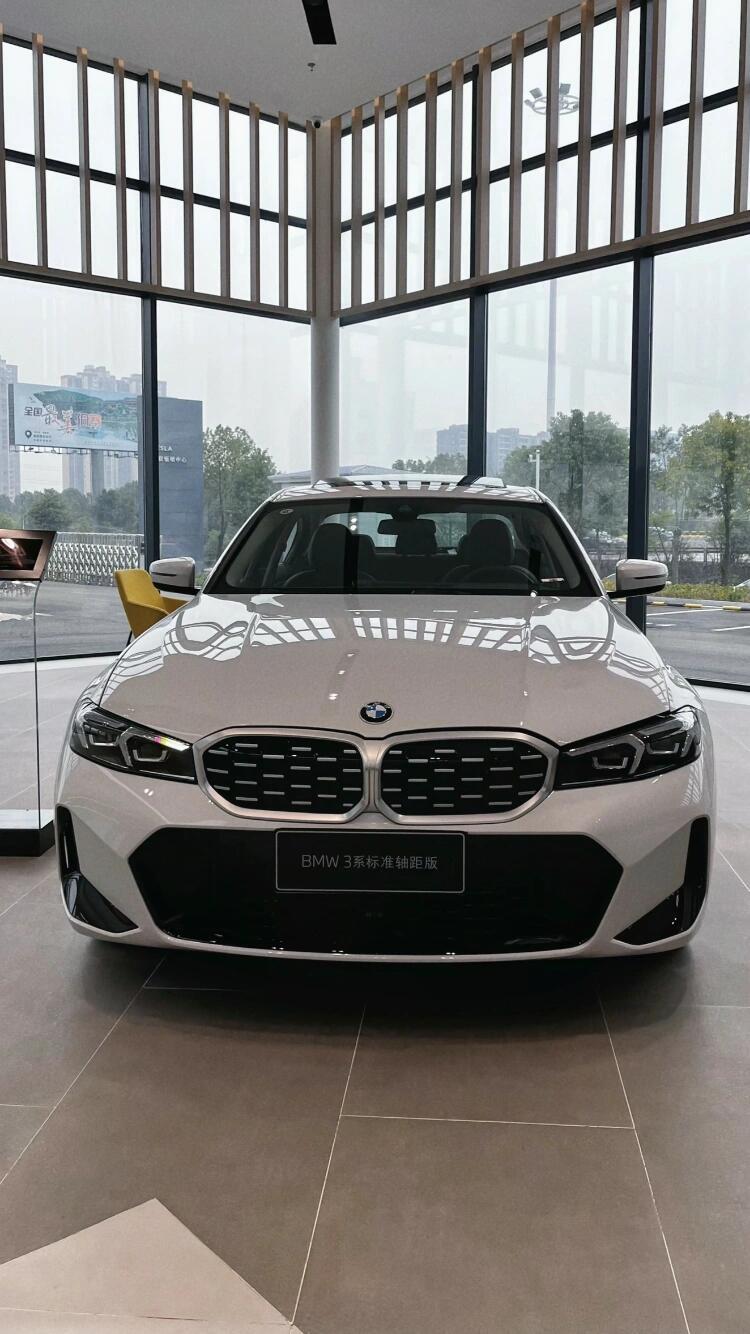 我不允许你不知道宝马3系只要20万