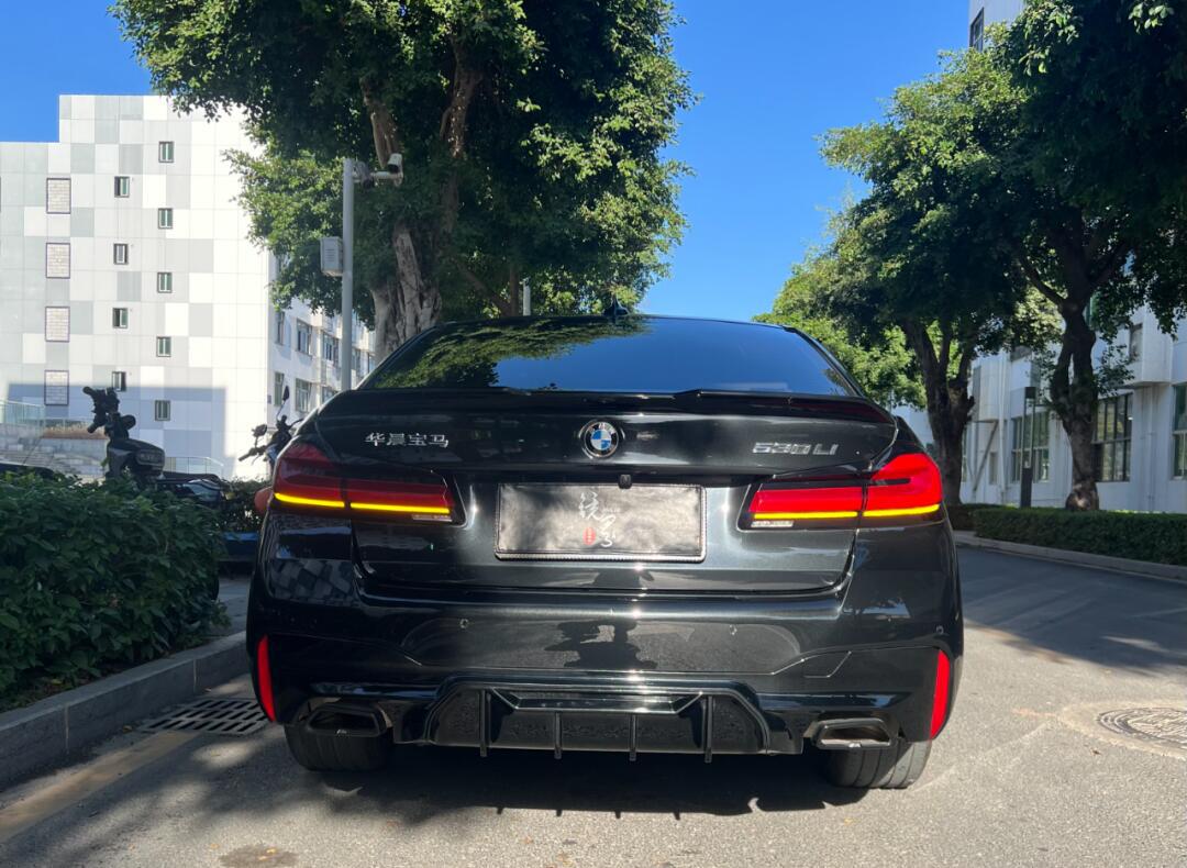 宝马5系黑武士风格,营造极简运动神秘视觉