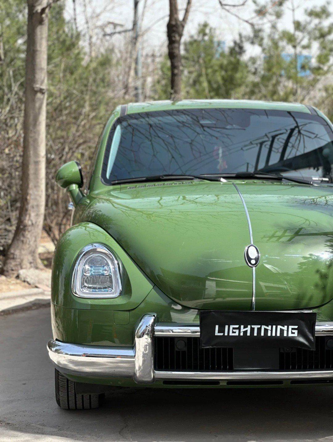 欧拉芭蕾猫改色98 这车型改成绿色无敌了呀,直接复古感拉满!