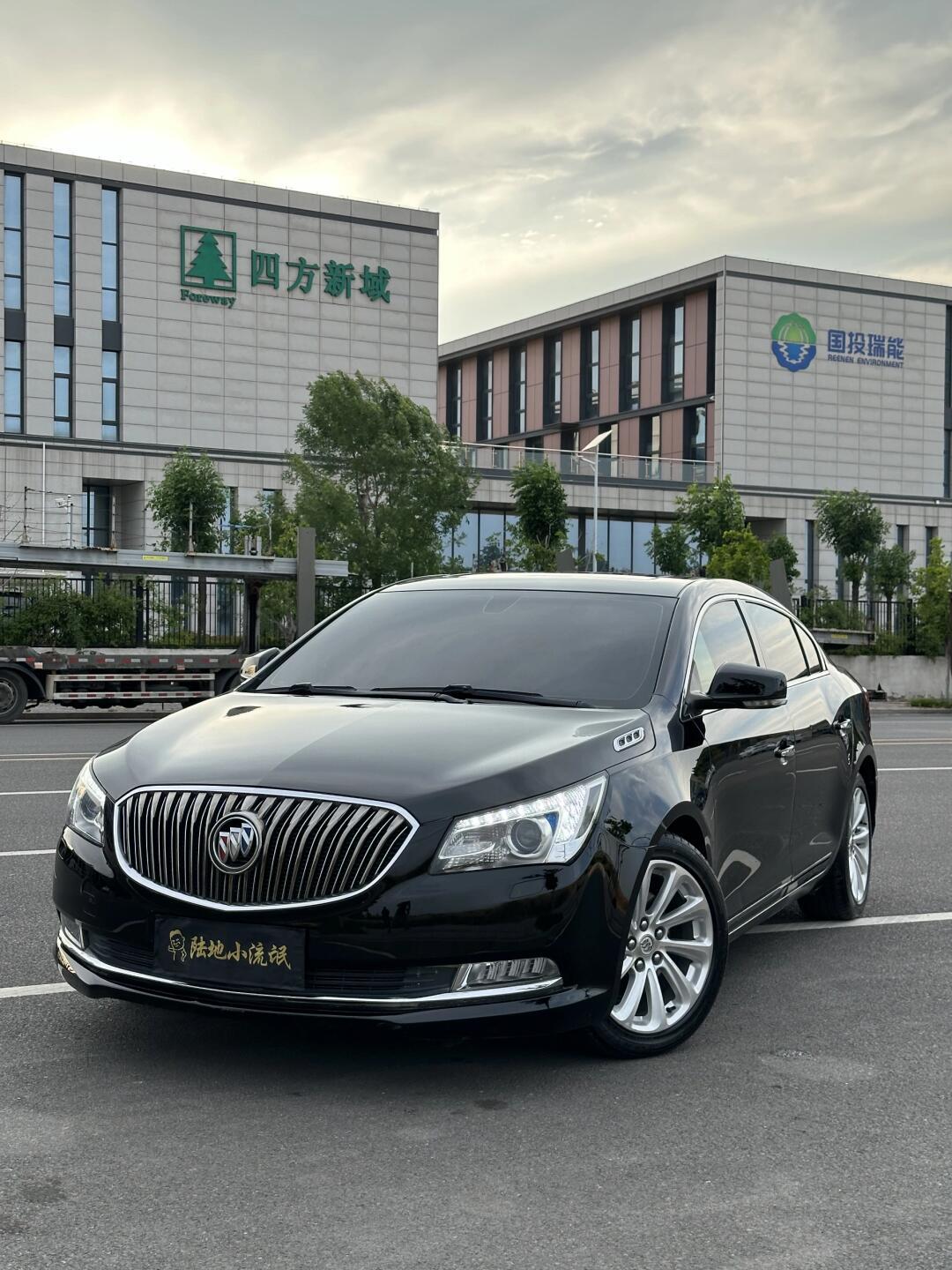 别克君越 14年2.4豪华