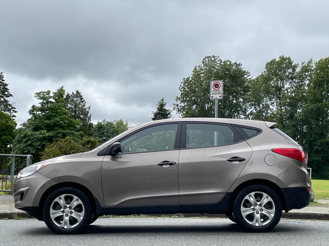 2013 现代途胜tucson四驱低公里数可贷款