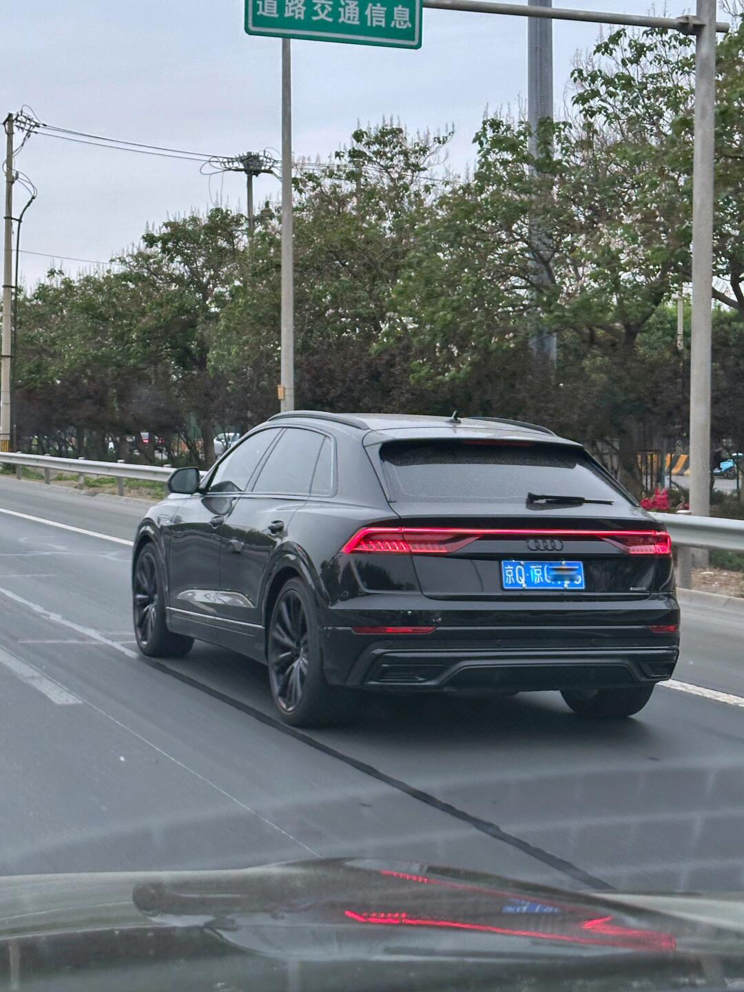 都是溜背suv,q8和gle怎么选?_奔驰gle社区_易车社区