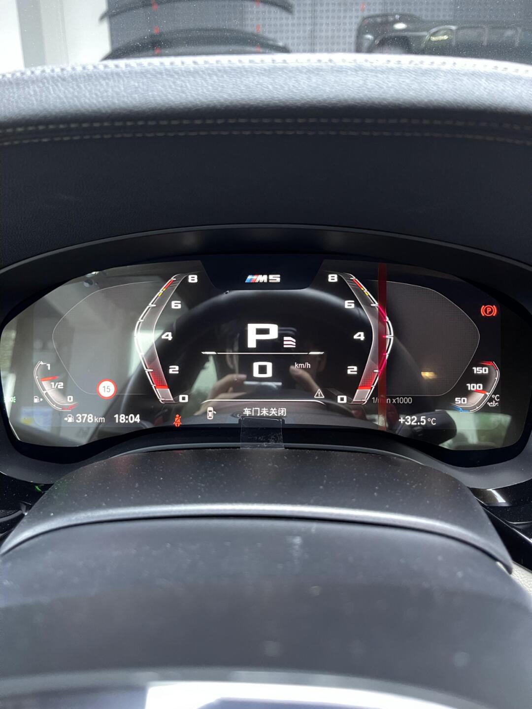 宝马5系赛道仪表模块,享受赛道驾驶体验感