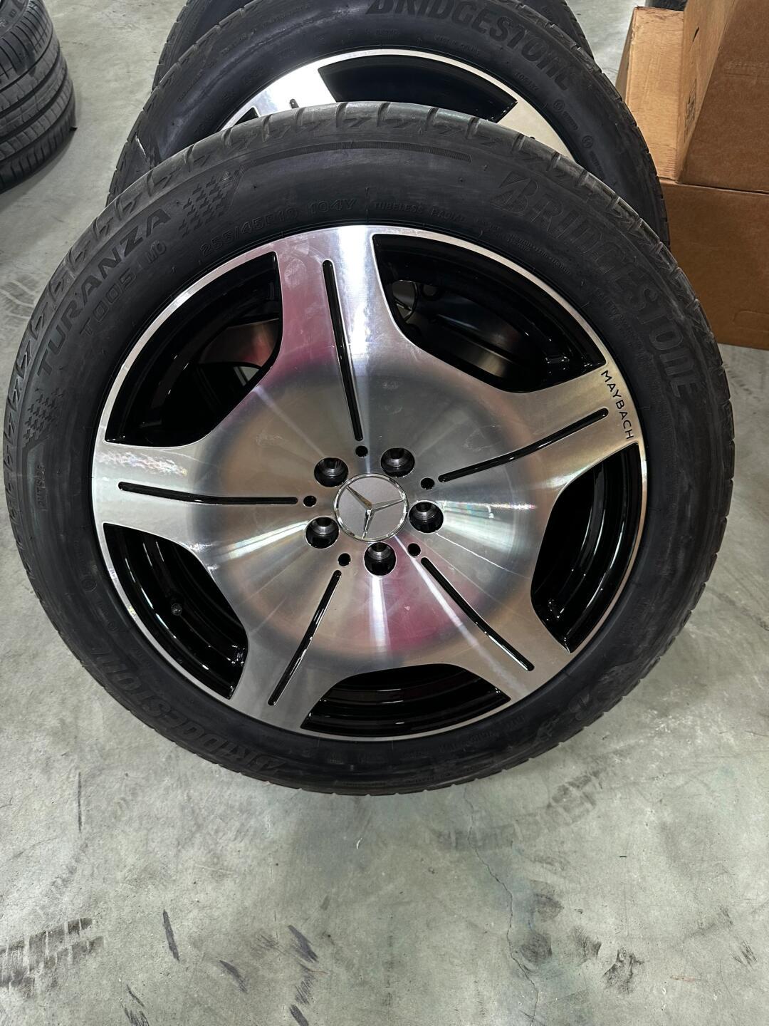 奔驰-迈巴赫s480 原装19寸轮毂