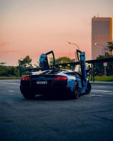 >易车>社区>汽车杂谈社区>蓝色兰博基尼lamborghinilp670-4sv,很漂亮!