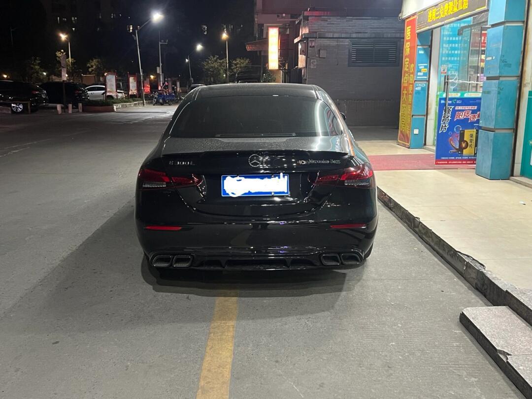 出一套奔驰e级改装件