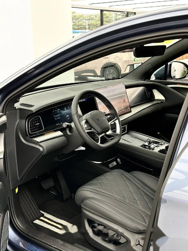 98万—23.98万 比亚迪猎跑suv上市!1200v电控