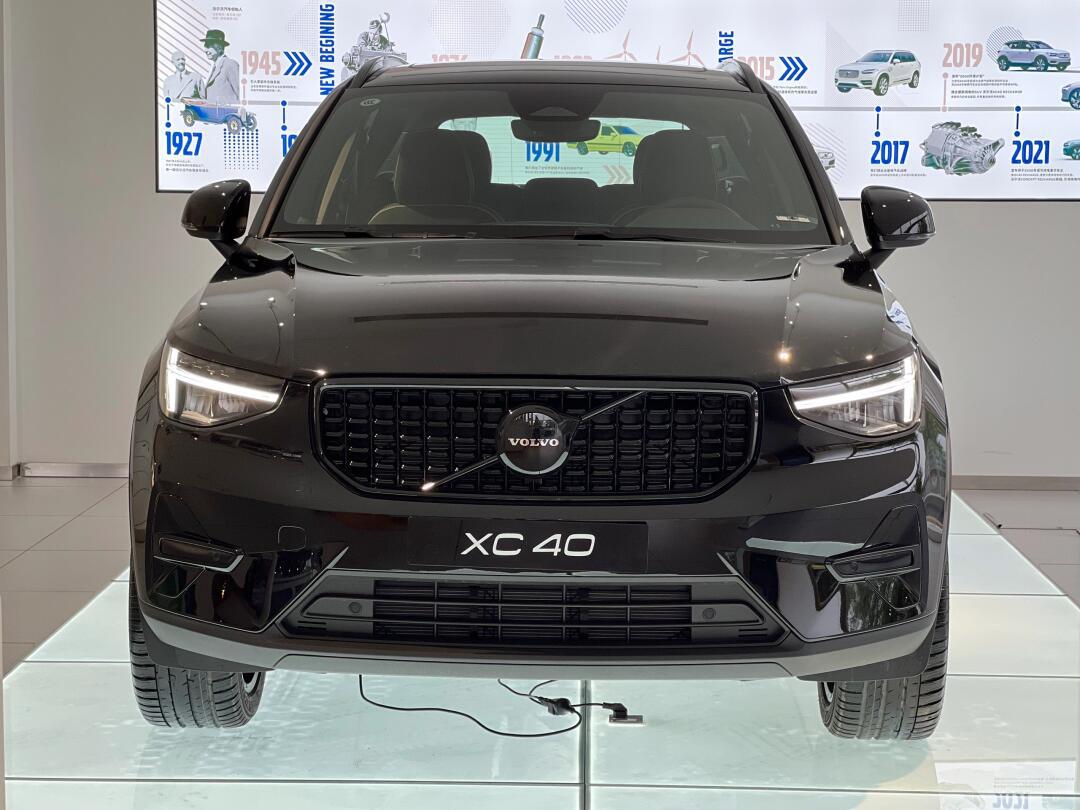 xc40极夜黑,年轻潮人的炫酷座驾_沃尔沃xc40社区_易车社区