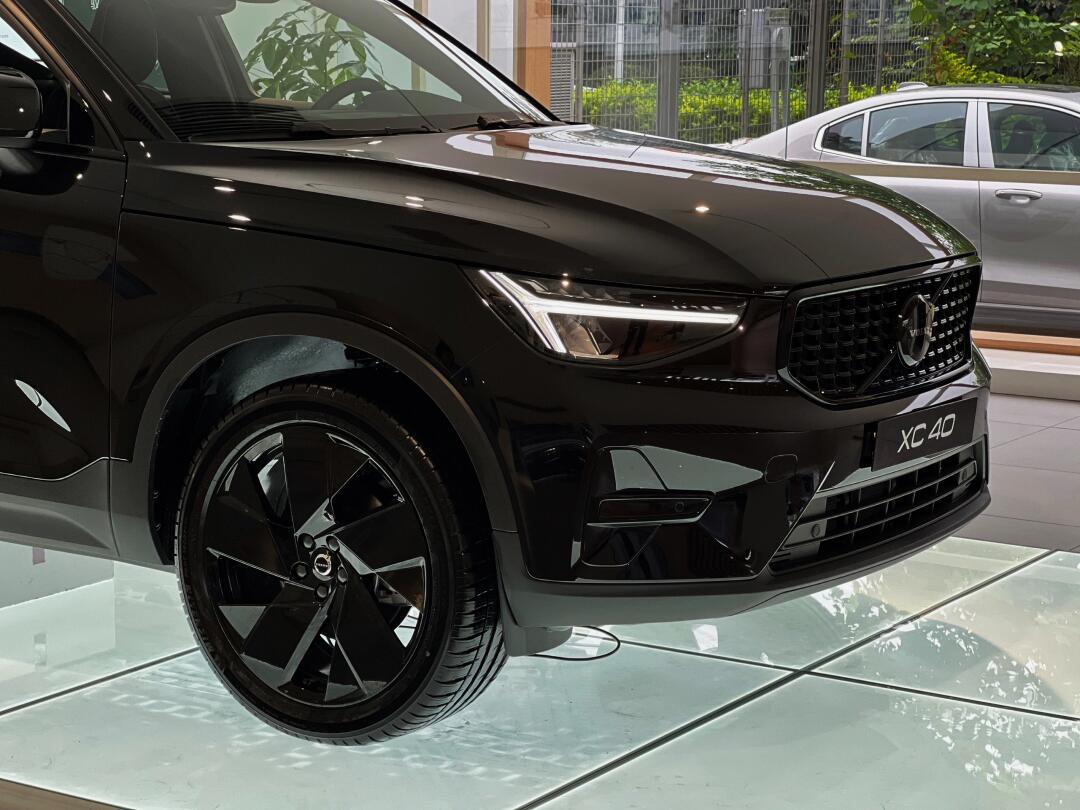 xc40极夜黑,年轻潮人的炫酷座驾_沃尔沃xc40社区_易车社区