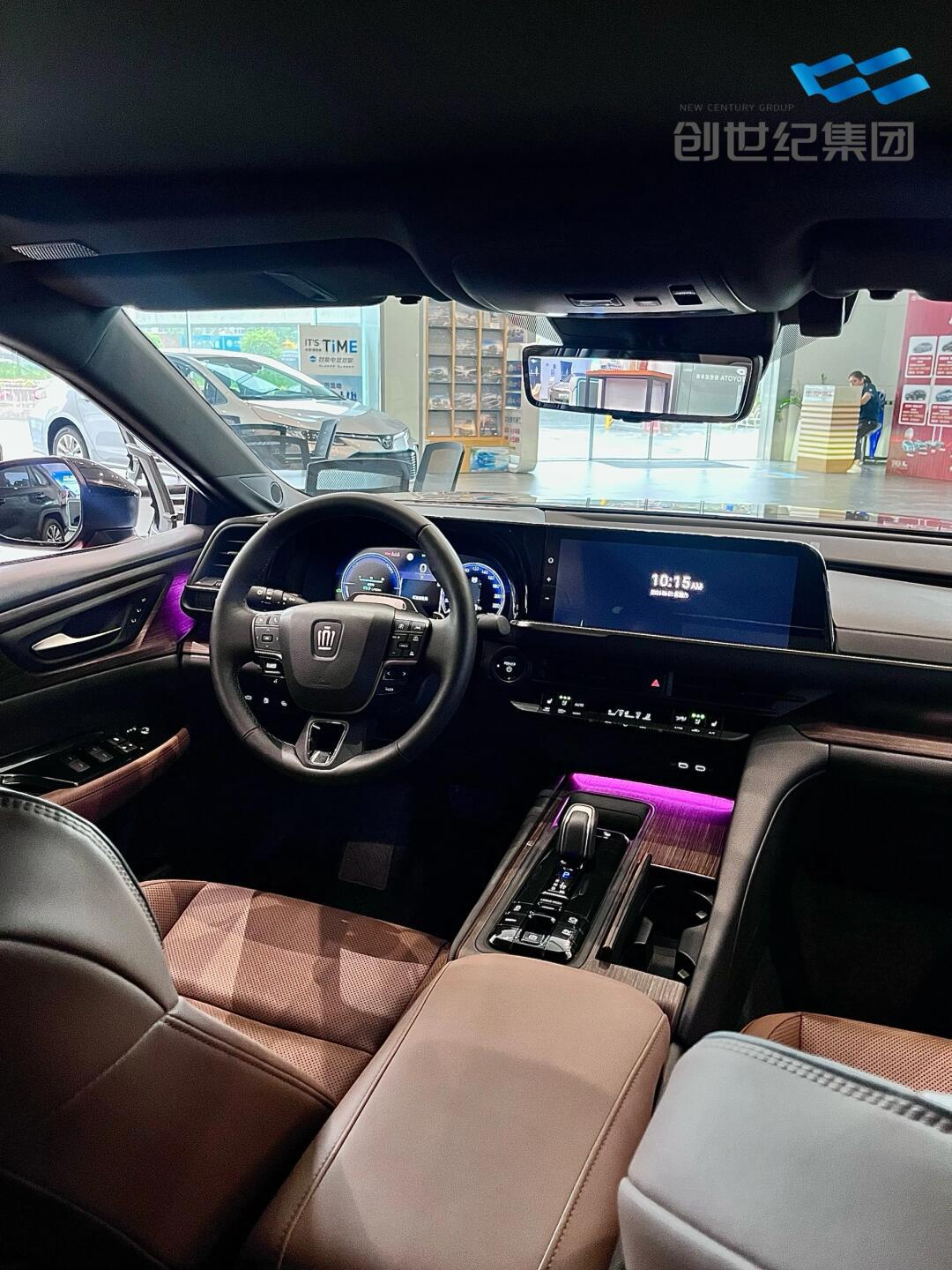 16代丰田皇冠sedan与ls同平台,你会买吗?