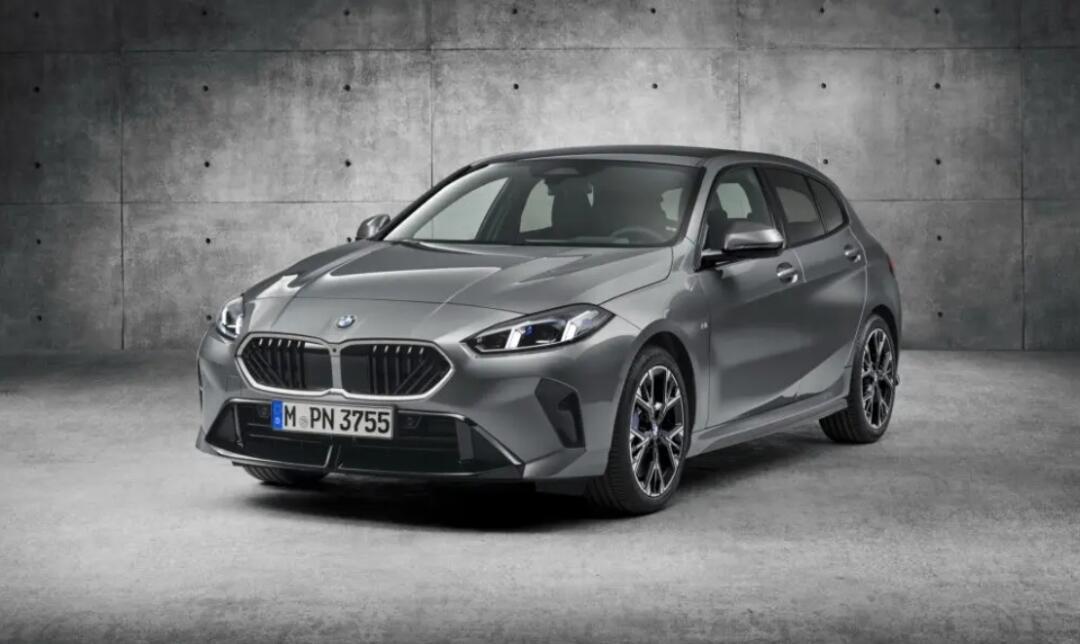 是进步还是"原地踏步";全新宝马1系官图