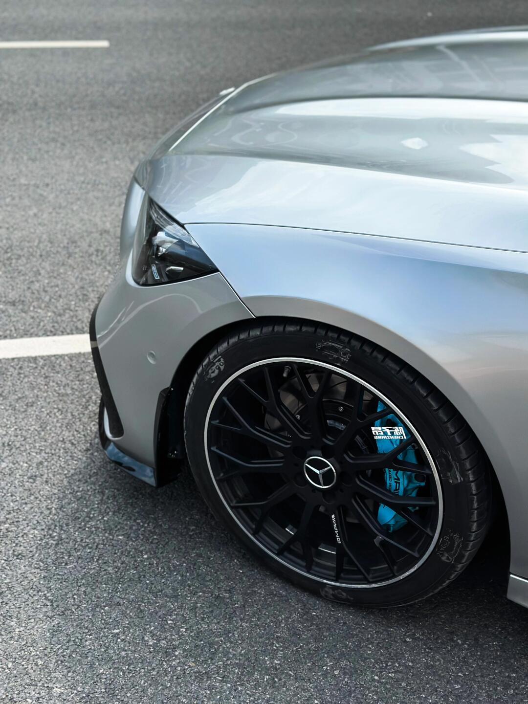 看来看去我还是喜欢奔驰c260银色系_星瀚银