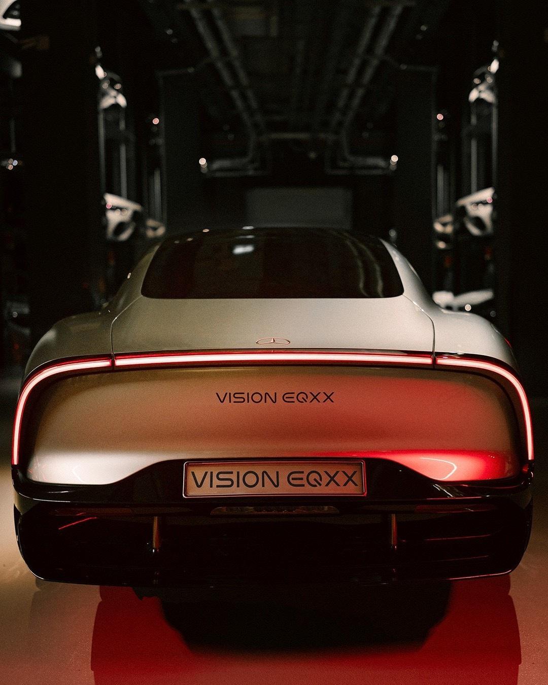 奔驰eqxx 史上效能最优电车,超高密度电池,充满电可行驶120077公里