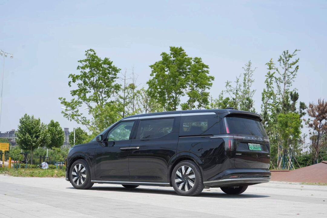 沃尔沃em90夏日巡游记|濮阳