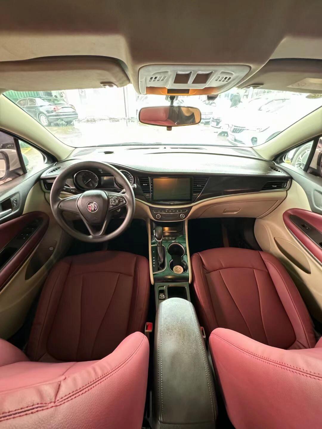 2017年5月别克威朗,四缸发动机 1.5自动 卖3.xx90首付1500