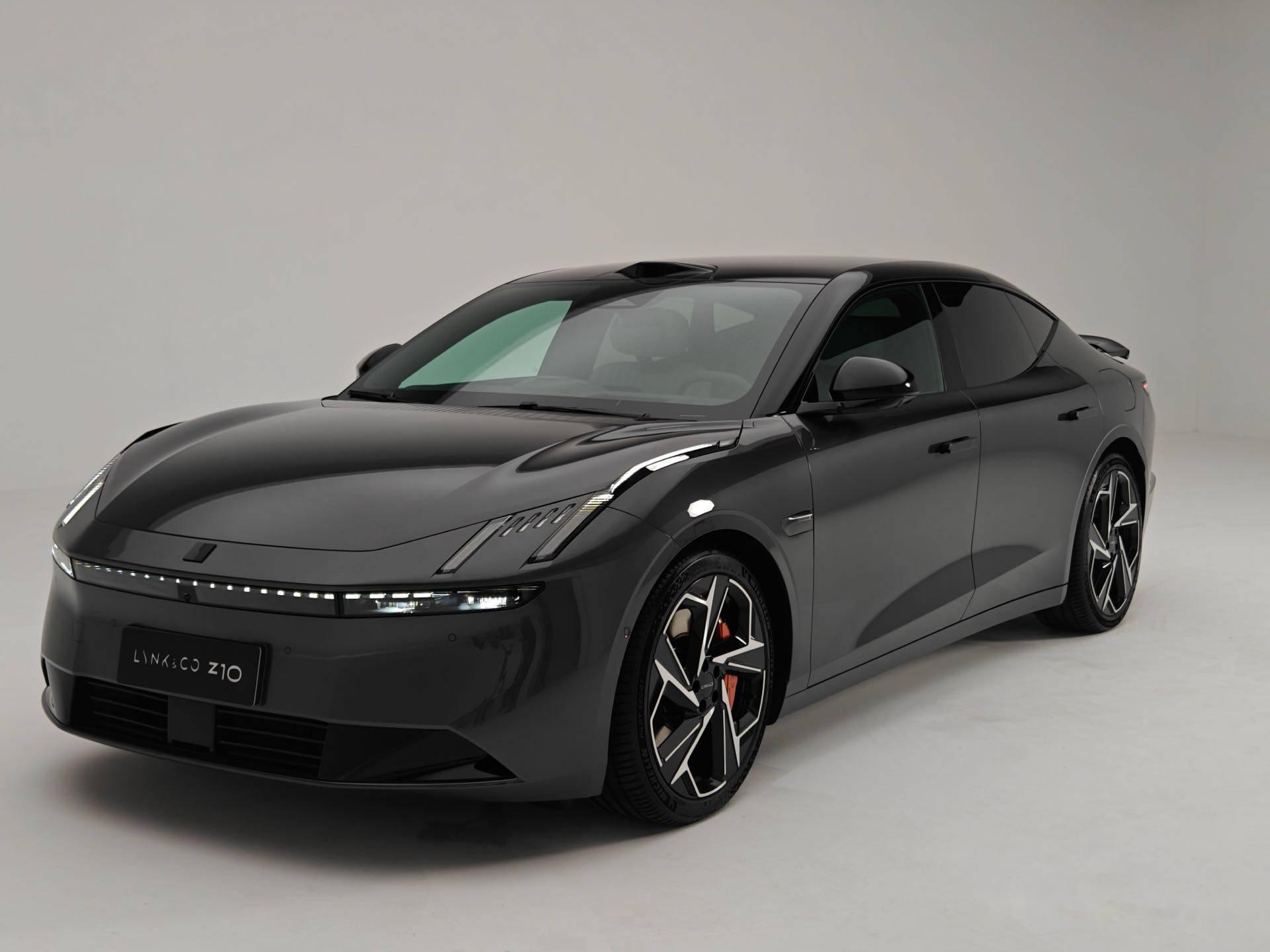 领克 zero 也就是 z10 正式发布了,最近一段时间也持续输出了一些关于