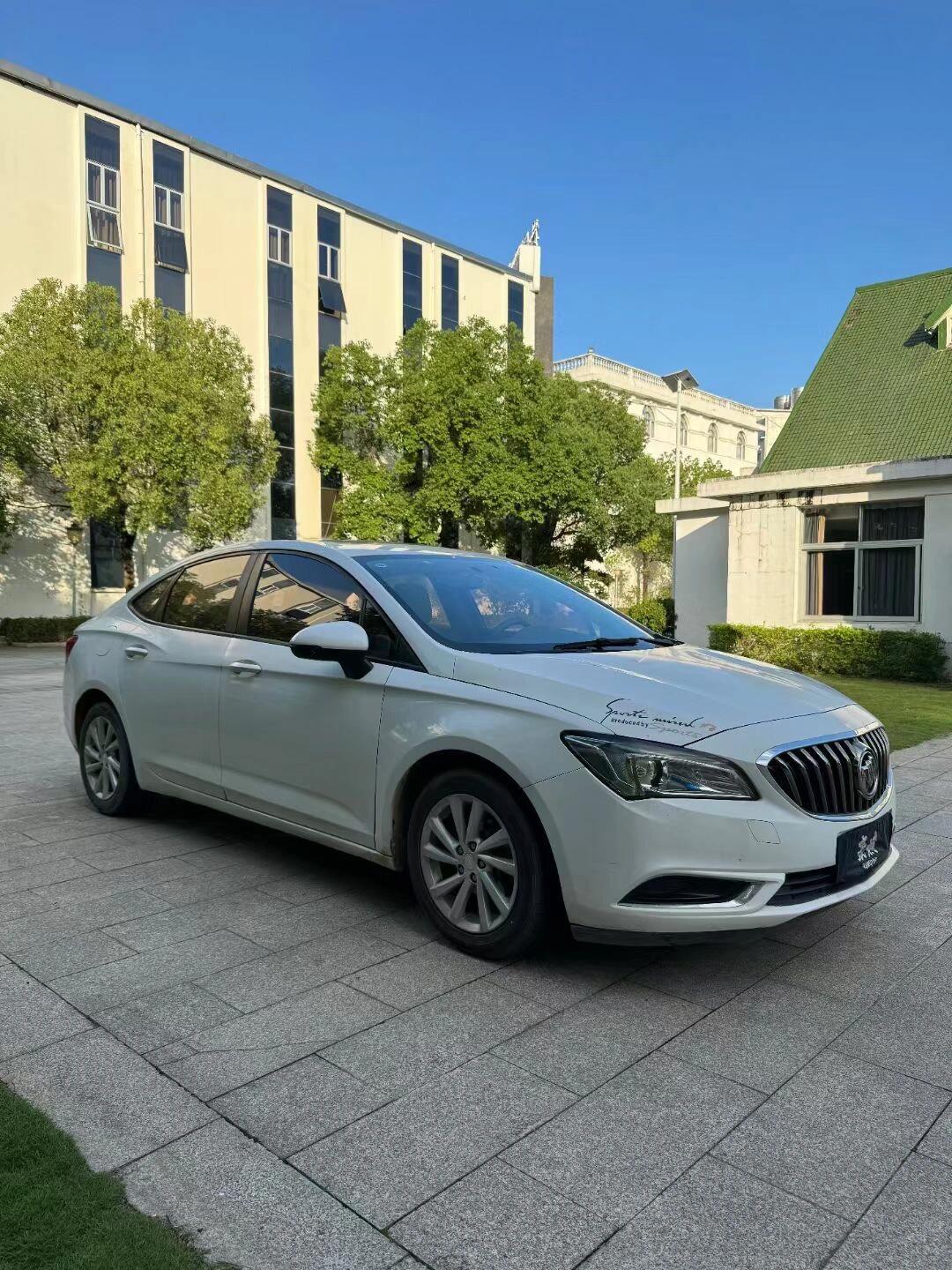 2017年5月别克威朗,四缸发动机 1.5自动 卖3.xx90首付1500