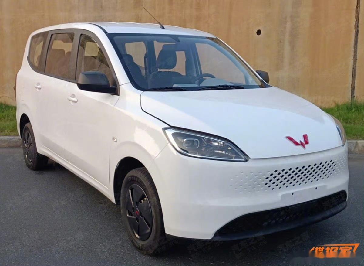 【五菱宏光迎来"秋名山"神车新篇章,全新申报图曝光】6015