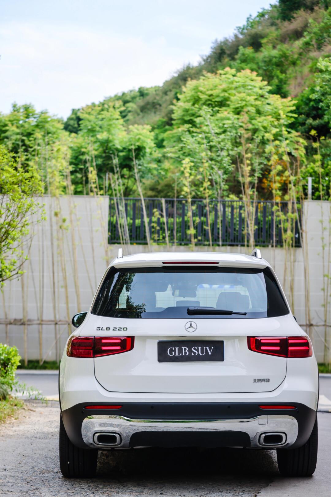 现在26万左右就能买奔驰的suv不香吗?