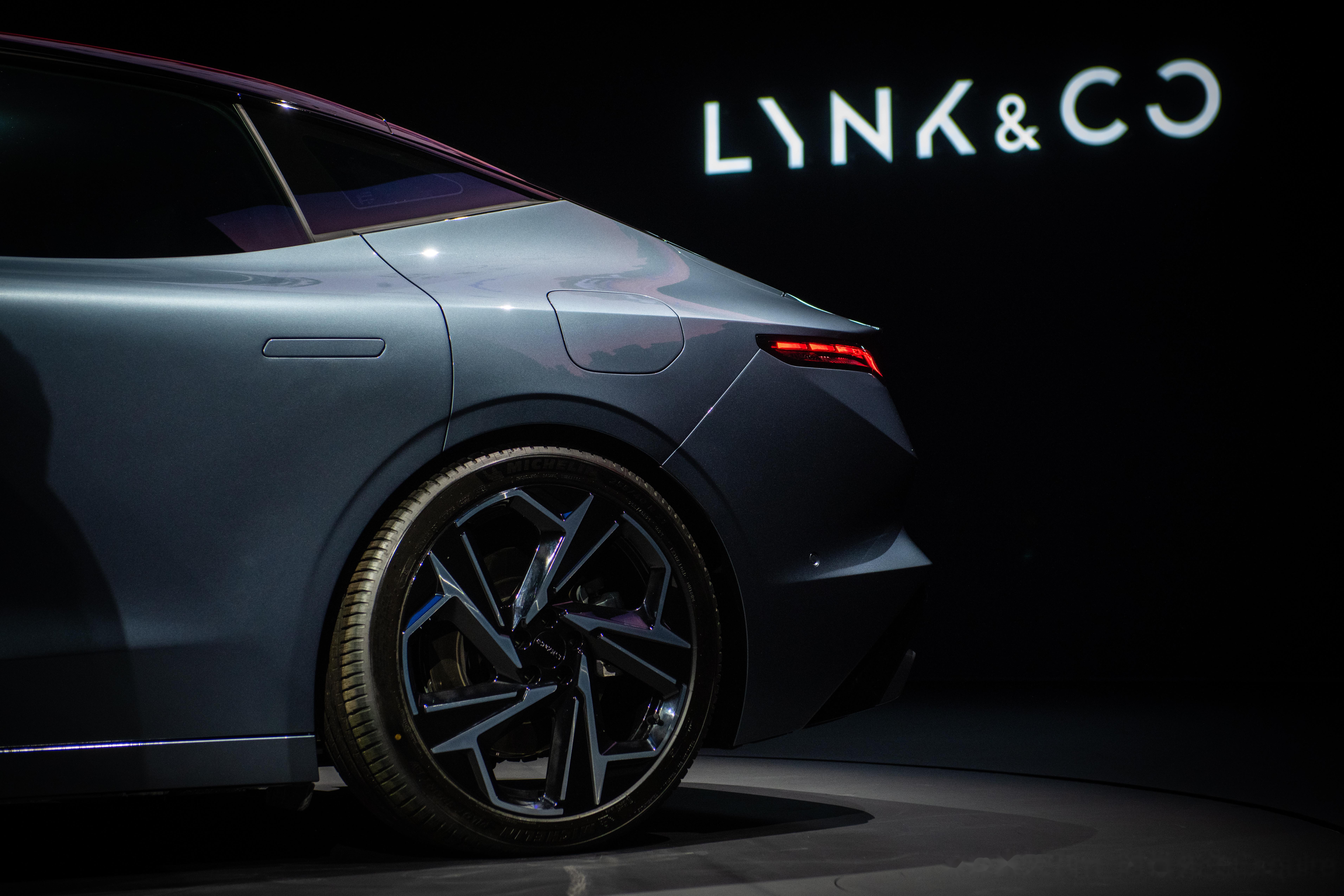 领克第一款电动车领克z10