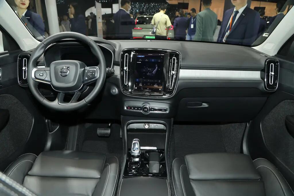 沃尔沃xc40:豪华紧凑suv的新选择