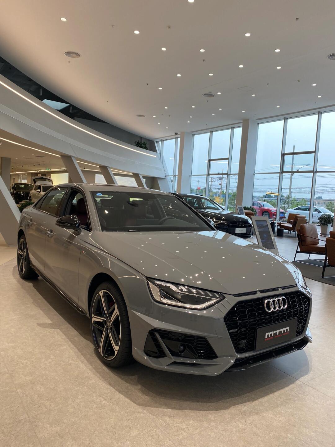 关于奥迪a4l的故事