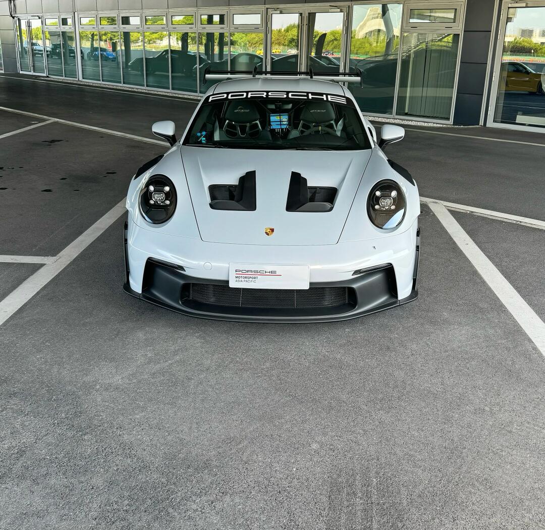 体验保时捷911 992 gt3 rs