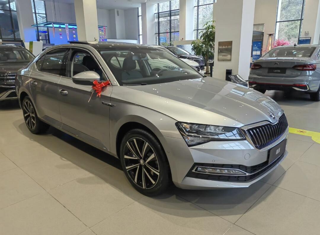 斯柯达速派,性价比之王,实力诠释"值"得拥有!⑥