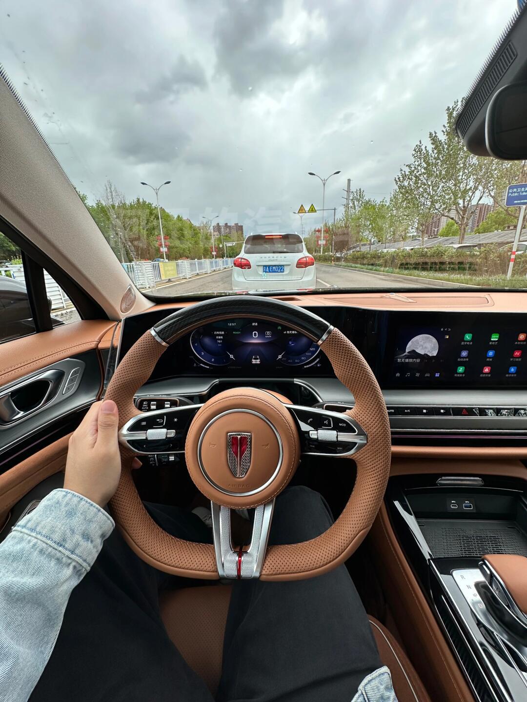 红旗h9优缺点总结,它值这个钱!