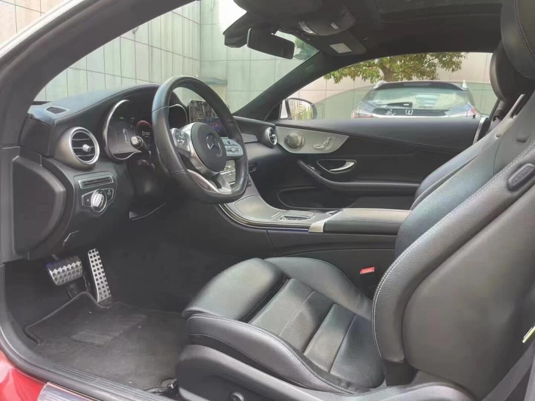 20年奔驰c260 coupe轿跑 美女一手,四出排气,碳纤维尾翼,最美双门四座