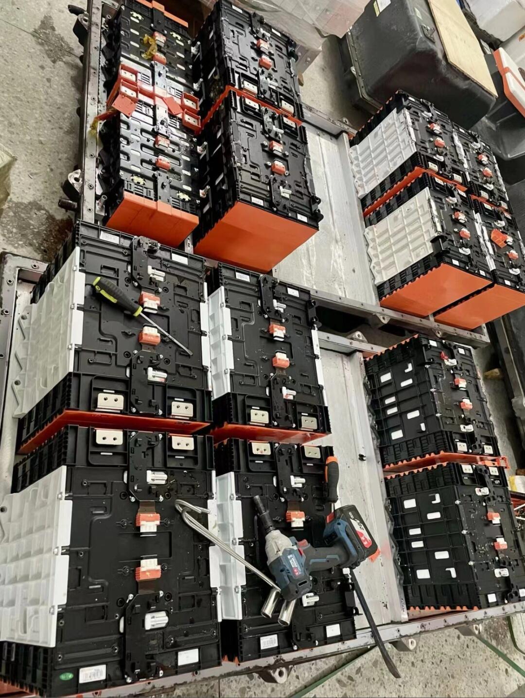 byd比亚迪24v300a h磷酸铁锂动力电芯电池大容量适 货车驻车空调锂