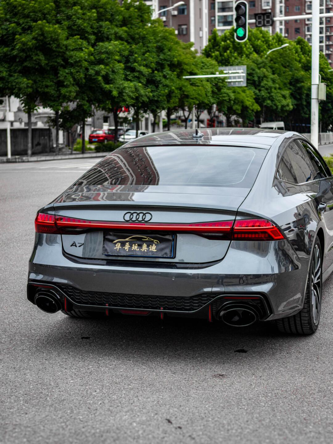 花小几k,让你的奥迪a7秒变rs7?_宝骏rs-7社区_易车社区