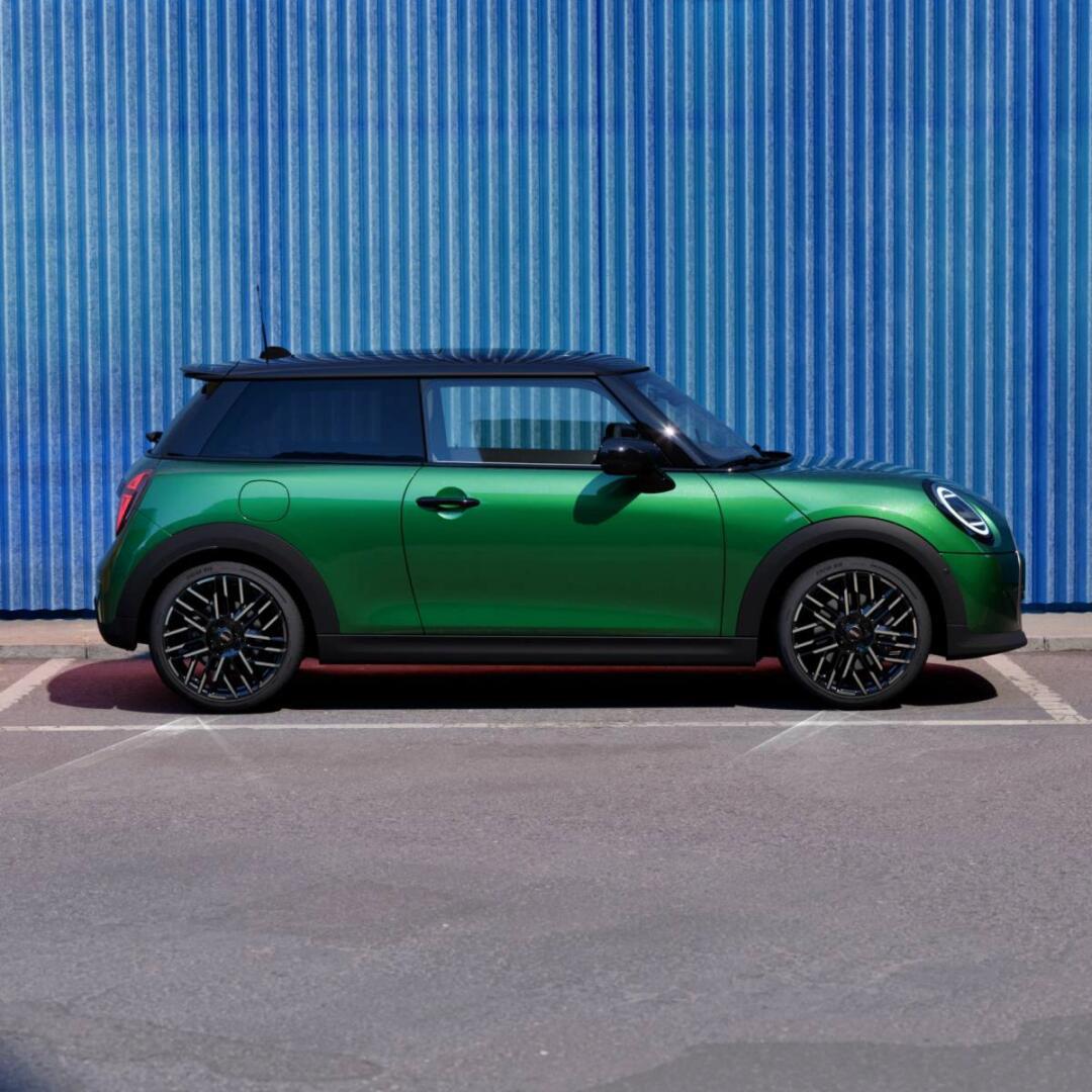 同色同年份mini r52 bmw z4/e86 老车整备