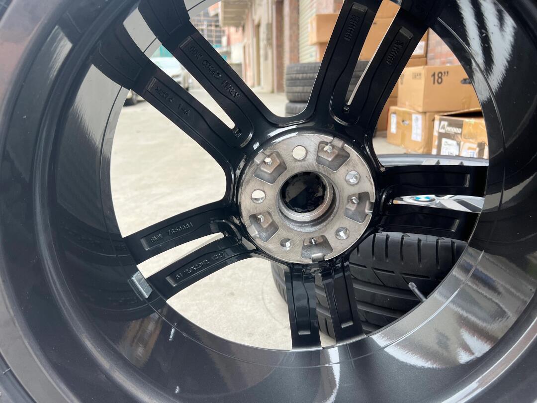 20寸宝马7系轮毂带胎一套
