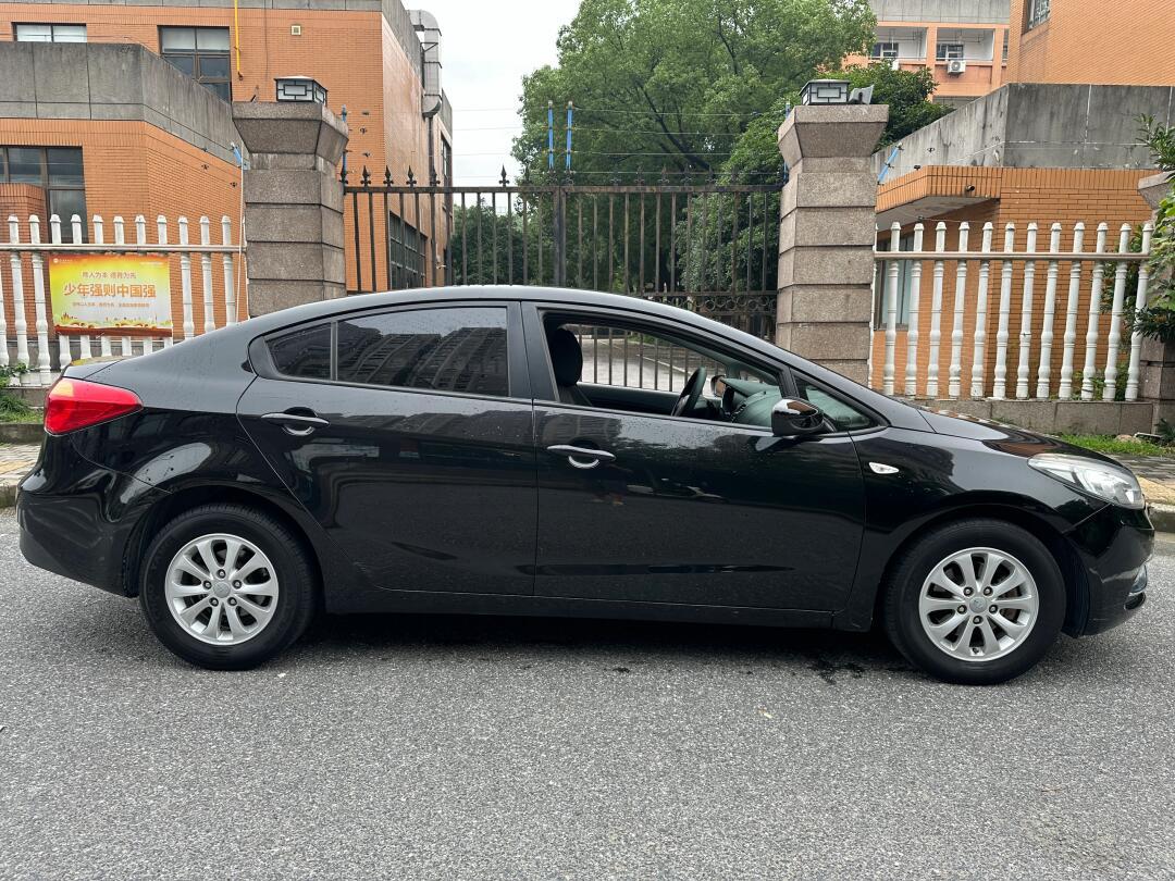 起亚k3全款:25800