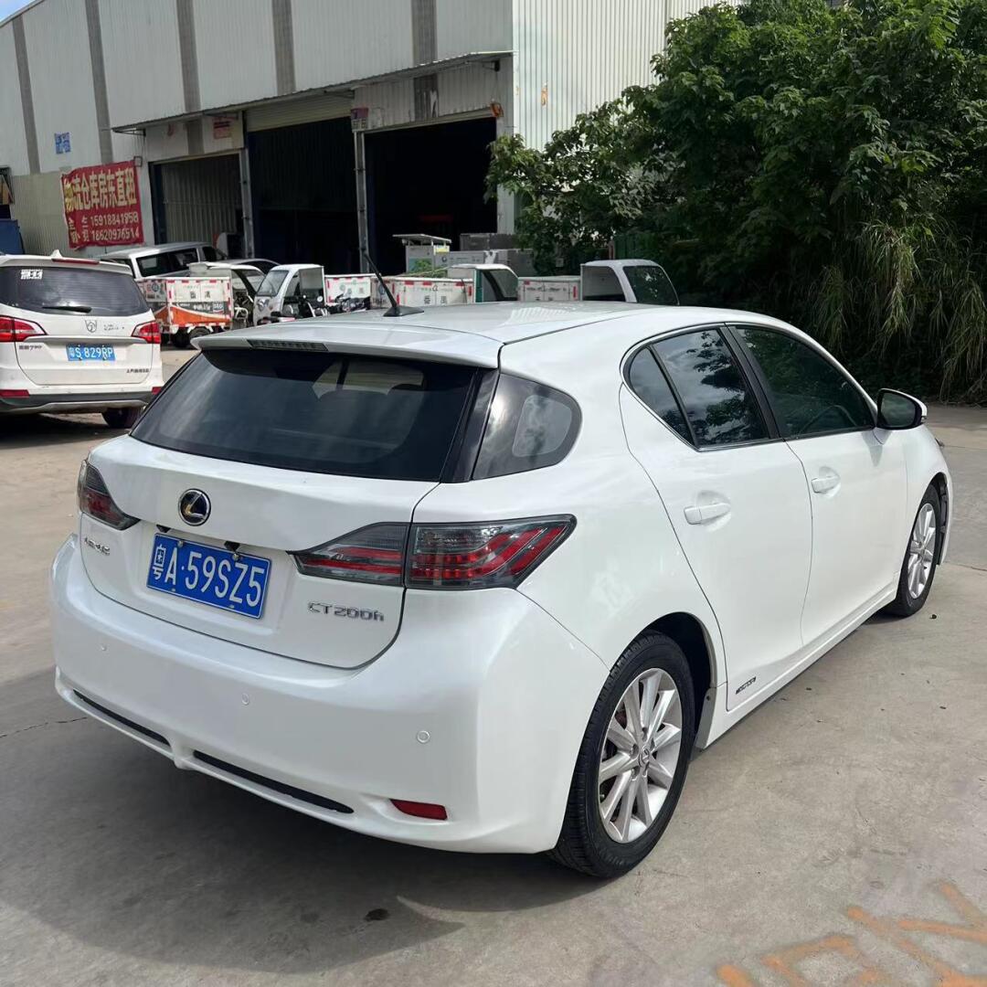 12年雷克萨斯ct200h 1.8混动