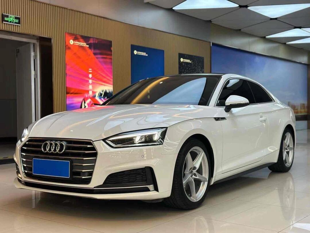 奥迪a5 2020款 coupe 40 tfsi 时尚型 国vi 20年17万