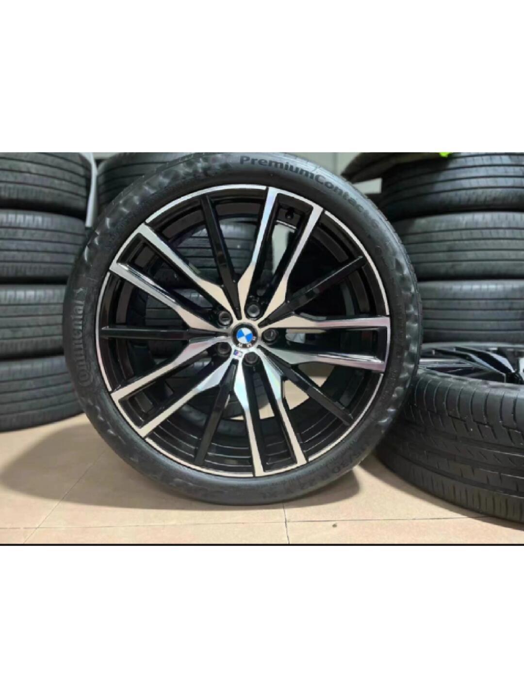 出一套22寸宝马x5x6原厂742m轮毂