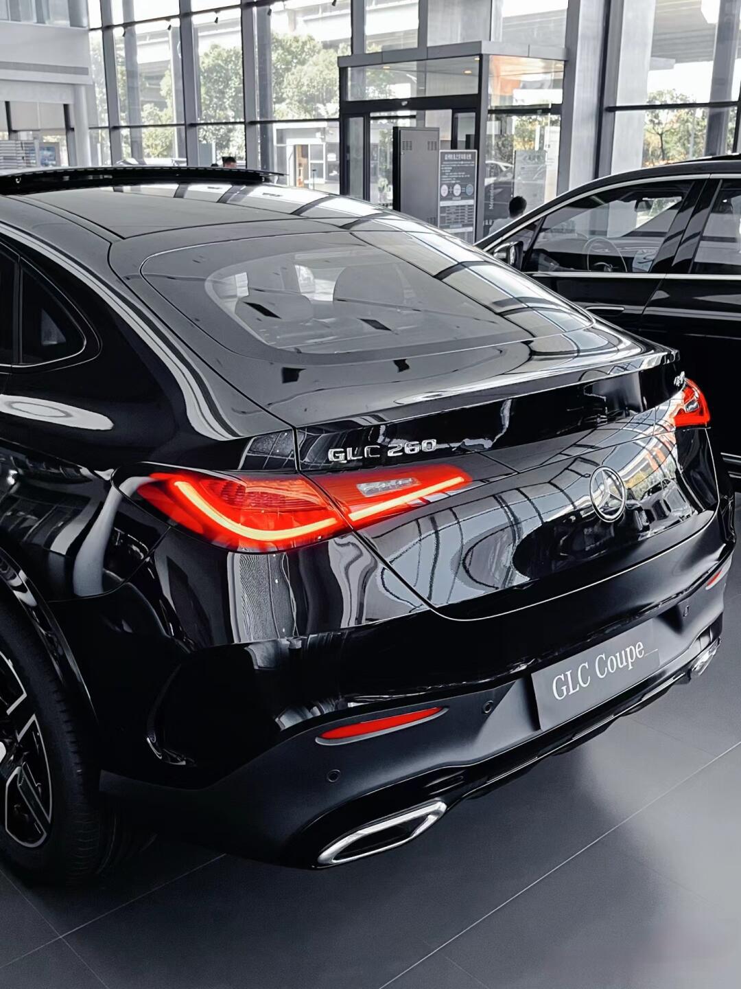 撩力全开奔驰 glc coupe 俘获你的芳心 蓝孩子注意啦!