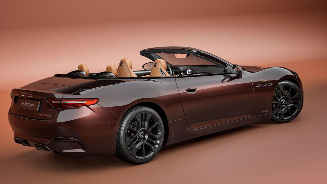 首款电动豪华敞篷车 玛莎拉蒂 grancabrio